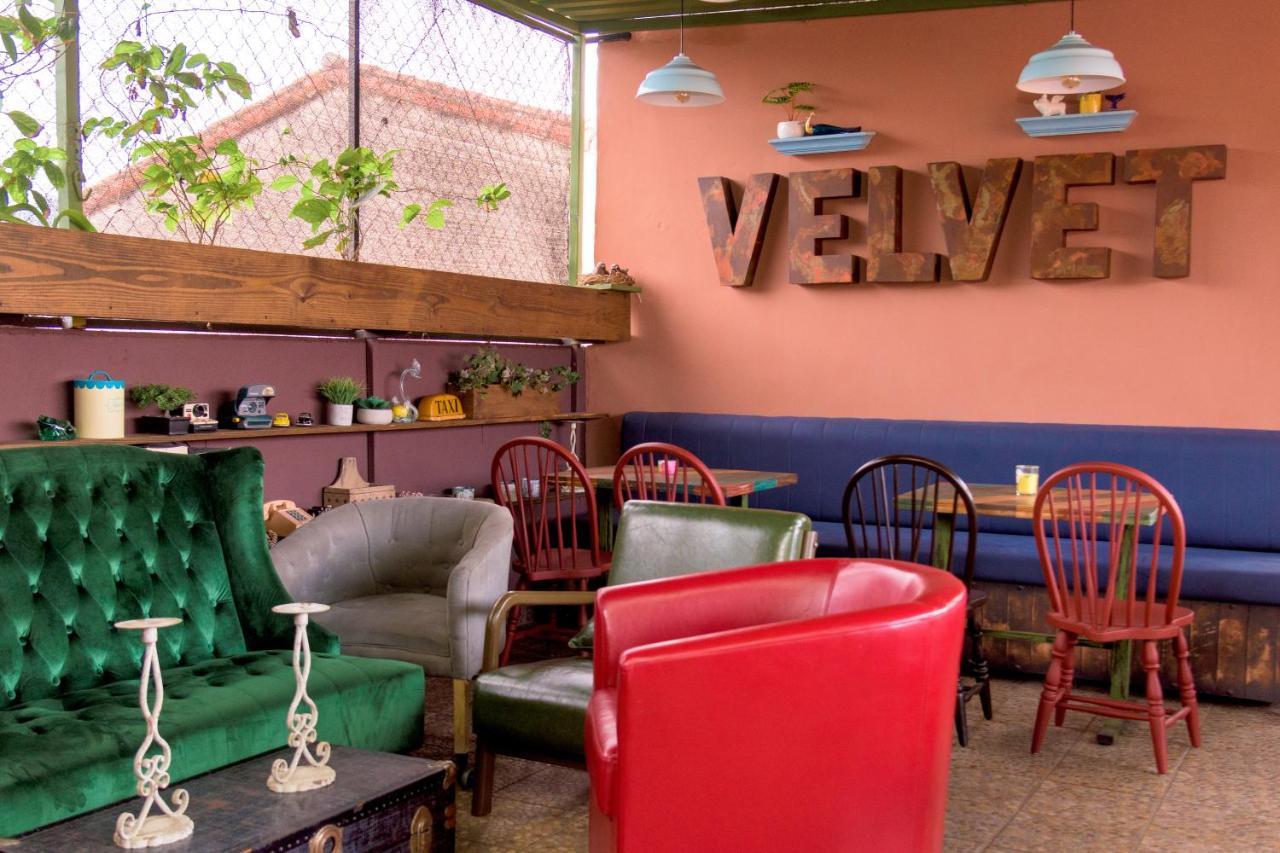 Velvet Hostal La Novena Santa Ana Exterior foto